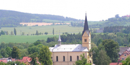 Vesnicí roku Středočeského kraje jsou Kněžice na Nymbursku, cena putuje i na Příbramsko
