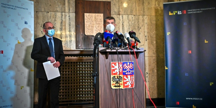 Vláda prodloužila nouzový stav i restrikce do 20. listopadu