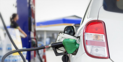 Paliva ve Středočeském kraji od minulého týdne zlevnila