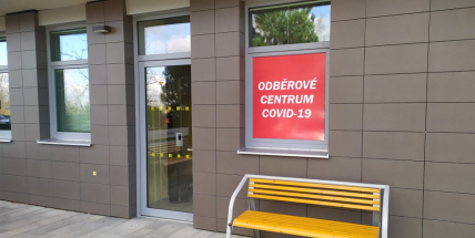 Odběrové místo bude od pondělí přijímat samoplátce, fungovat bude už jen v hlavním areálu