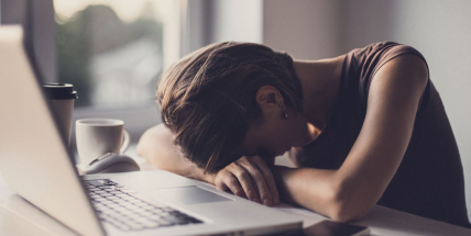 Objednala přes internet čtyřkolku, přišla o téměř 60 tisíc