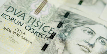 Za neplatiče alimentů bude výživné platit stát, Senát souhlasil