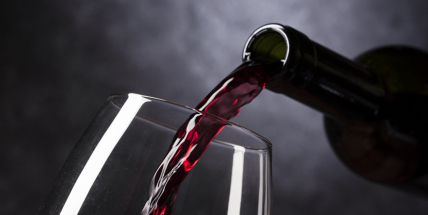 Podíl alkoholu na výdajích domácností v ČR patří k nejvyšším v EU