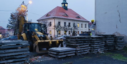 V Dobříši se podařilo po čtyřech letech vyjednat znovuotevření proluky v centru