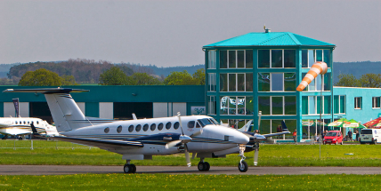 Letiště Příbram: Zájem o hangárovací místa pro soukromá letadla neustále roste