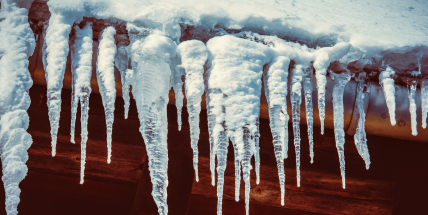 Teploty klesnou k -10 °C, nastane i ledový den