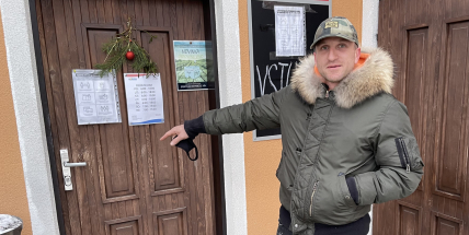 Slyšel jsem rány a pak někdo řekl, „vezmi hlavně cigára“. Říká muž, který zadržel zloděje v Bohutíně