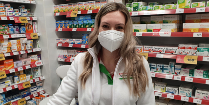 Lidé vzali příbramské lékárny útokem a vykoupili respirátory