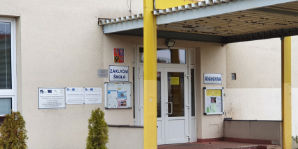 Úpravy opatření umožní návrat závěrečných tříd škol v 5. stupni