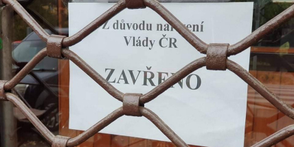 Česká ekonomika se loni propadla nejvíce za dobu samostatné ČR