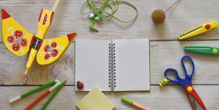 Desítky úkolů a her nebo tábor s doučováním. Děti vyplní volný čas i mezery v učivu