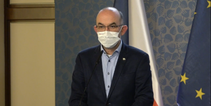 Ministerstvo bude moci vydávat širší restrikce proti covidu-19