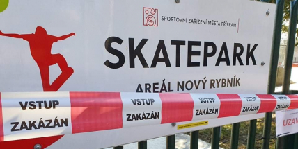 Skatepark na Nováku je uzavřen. Pokud lidé nebudou dodržovat vládní nařízení, zavře se celý areál
