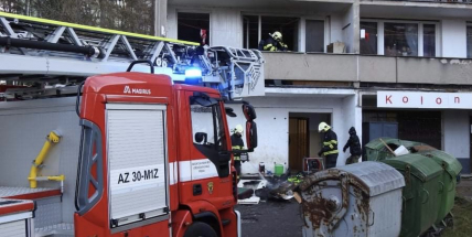 Dvě hasičské jednotky vyjížděly k nahlášenému požáru v ubytovně pod Čerťákem