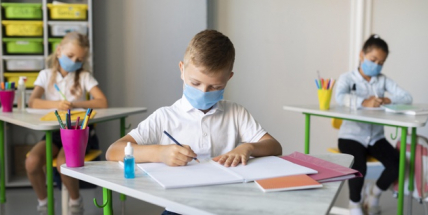 První by se měly otevřít MŠ, 1. stupeň ZŠ a poslední ročníky