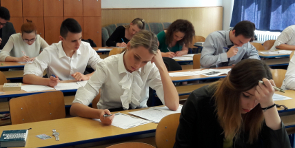 Ministerstvo rozeslalo školám informace k maturitám a přijímacím zkouškám