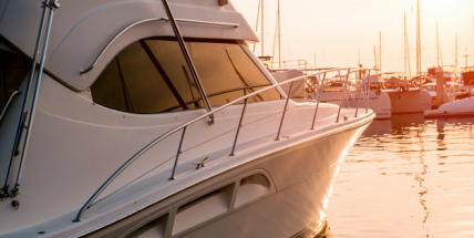 Češi hojně rezervují jachty na léto, objednávají dražší lodě