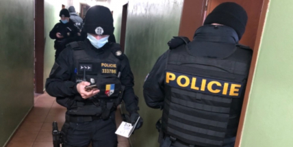 Testovat budou i firmy do 10 lidí, policie bude kontrolovat karantény