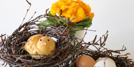 V Rožmitále pod Třemšínem ozdobí Velikonoční strom na nádvoří muzea