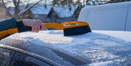 Česko v sobotu zasáhne silné sněžení a hrozí i náledí