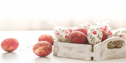 Dnes je Bílá sobota, připomínka uložení Krista do hrobu