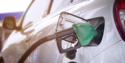 Pohonné hmoty stále zdražují, už 11 týden po sobě