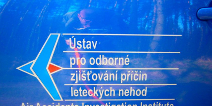 U Příbrami se srazily dva větroně, jeden pilot je zraněný