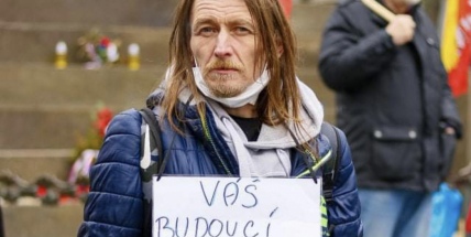 Milion chvilek dnes pořádá sérii demonstrací, kritizuje Zemanův příklon k Rusku