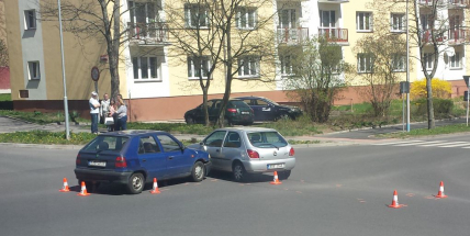 Nehoda v ulici Politických vězňů