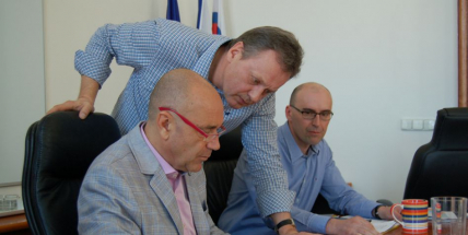 Dotace: zlo nebo dobro? (REAKCE)