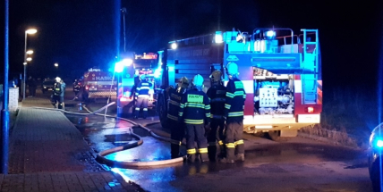 Muž zapálil byt v Praze, spalo tam 6 lidí, hrozí mu výjimečný trest