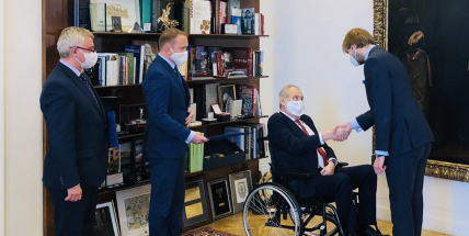 Zeman jmenoval Vojtěcha staronovým ministrem zdravotnictví
