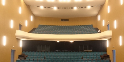 Divadlo Antonína Dvořáka v Příbrami uvede komedii Druhá strana kulis