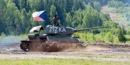 Na cvičišti Bahna byl po roce den pozemního vojska