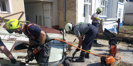 Na Hodonínsku pomáhají i hasiči z Petrovic