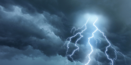 Tento týden přinese tropy, bouřky i krupobití