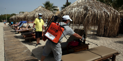 Dovolená podle semaforu. Kam lze cestovat bez testů či karantény, které země mají naopak červenou