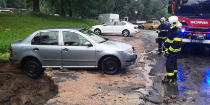 Lidé ze severu Čech, které postihly povodně, mohou žádat o mimořádnou dávku