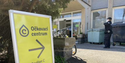 Odmítačů vakcín postupně ubývá, naočkovat se nechce čtvrtina Čechů