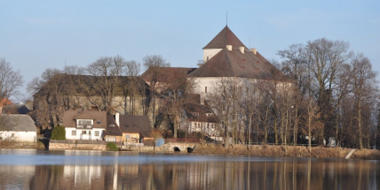 Z rožmitálského zámku se v srpnu stane kino, hudební klub a výstavní síň