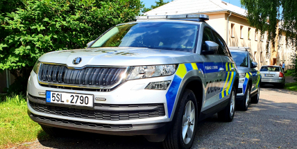 Konec nejistoty a ježdění v ojetinách. Příbramská policie se pochlubí sedmi Kodiaqy
