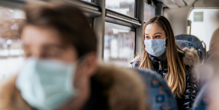 V Česku dominuje koronavirová varianta delta až z 90 procent