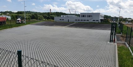 U sběrného dvora vzniká plocha pro autovraky a odtažená vozidla, rozšířila se i kompostárna