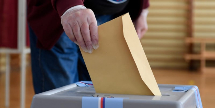 Ve středních Čechách mají zatím podané kandidátky KSČM a SPOLU