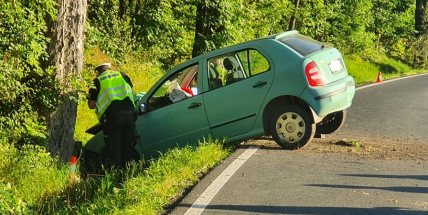 Při havárii na výjezdu z Příbrami se zranily dvě ženy