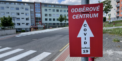 Testy na covid budou dál hrazeny dětem do 18 let a těm, co se nemohou očkovat. Ostatním už ne