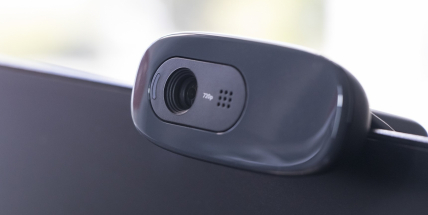 Prodej webkamer v lockdownu na začátku roku stoupl až o 4000 procent