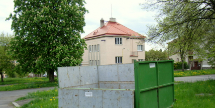 Technické služby zkouší zelený kontejner, nyní v ulici Petra Bezruče