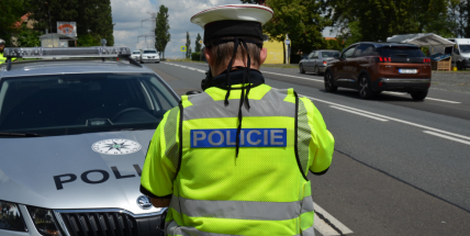 Rizikový konec prázdnin bude na silnicích pod dohledem policie