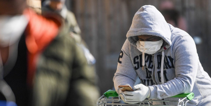 Čechům loni za covidu výdaje klesly, za alkohol a zdraví utráceli víc